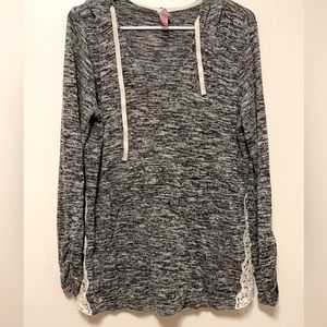Light weight hoodie with lace detailing